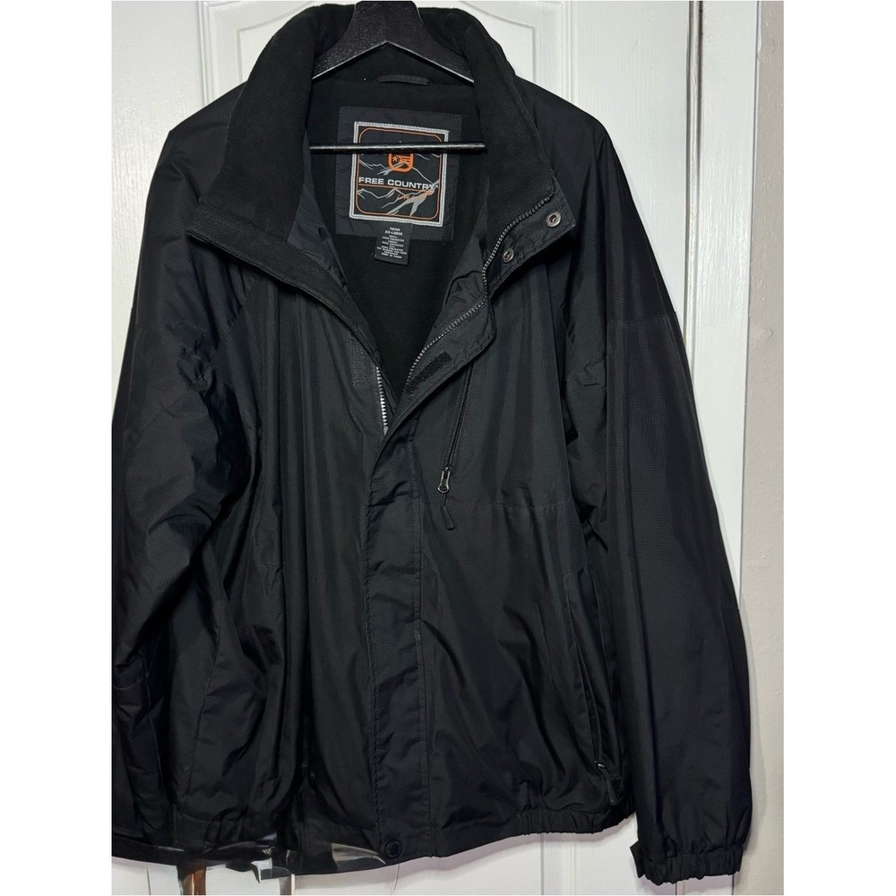Free Country Men's Black Water-Resistant Windbreaker Jacket